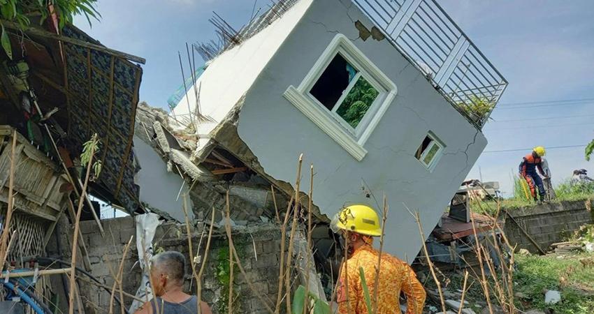 Hundreds of aftershocks shake earthquake-hit northern Philippines