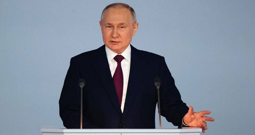 Putin makes nuclear warning to the West over Ukraine