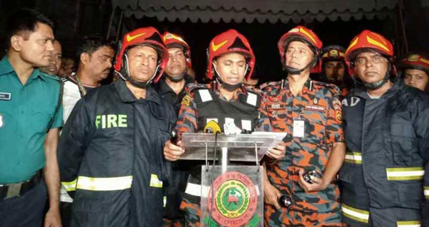 Fire burns down 20 houses at Kaptanbazar, 4 admitted to burnt unit