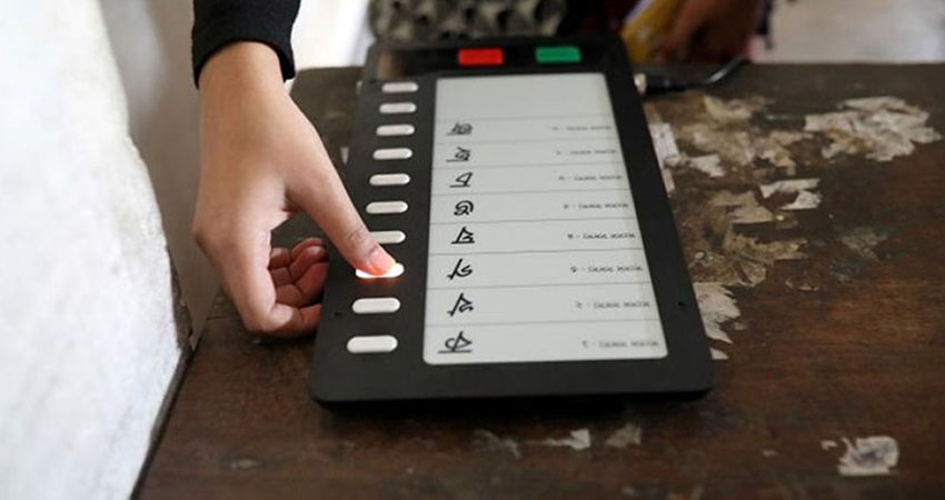 Voting thru' EVMs at maximum 150 constituencies in next general election