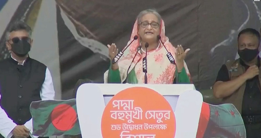 Sheikh Hasina asks Khaleda Zia to visit Padma Bridge