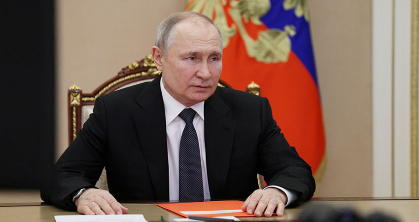 Putin vows to crush 'armed mutiny' after Russian mercenary boss tries to oust top brass