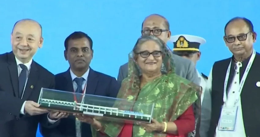 PM opens Padma rail link