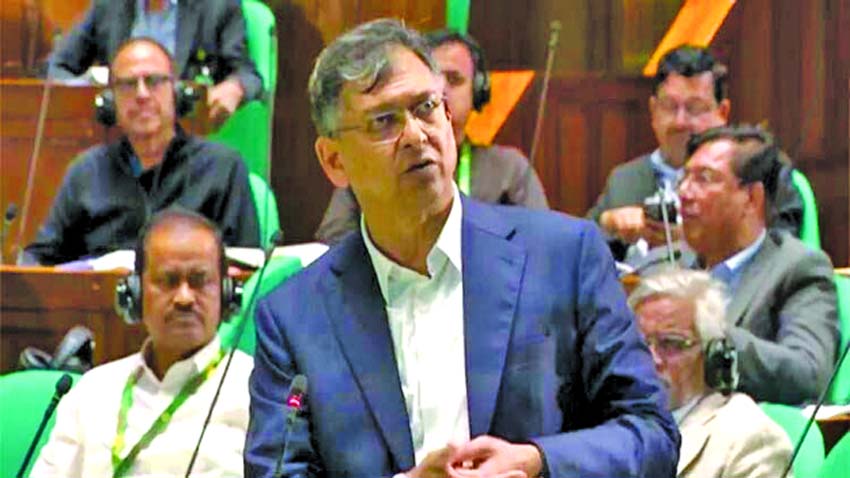 Benazir to be brought back from UAE soon: Home Minister