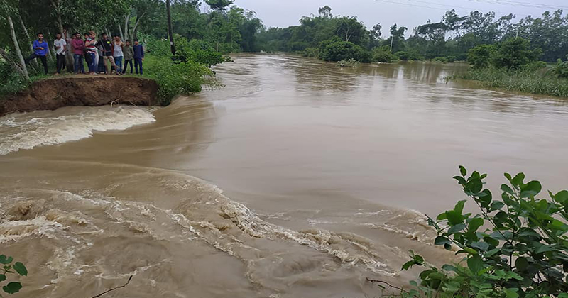 4 villages inundated as dam collapses in Feni