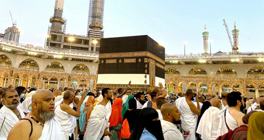 Hajj returnees to reach Dhaka tonight