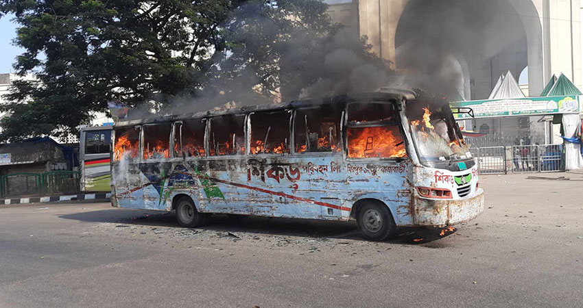 Bus set ablaze at Baitul Mukarram