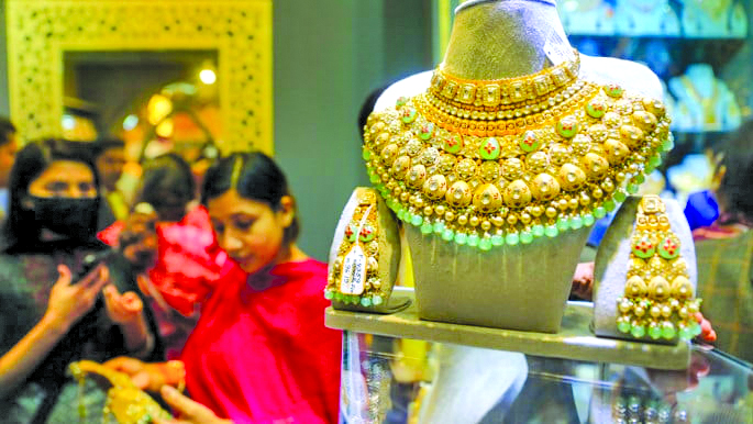 BAJUS hikes gold price by Tk 5,482 per bhori