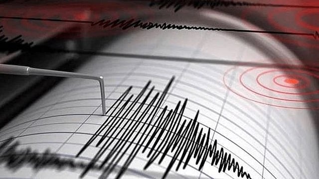 Earthquake shakes Dhaka, other parts of country