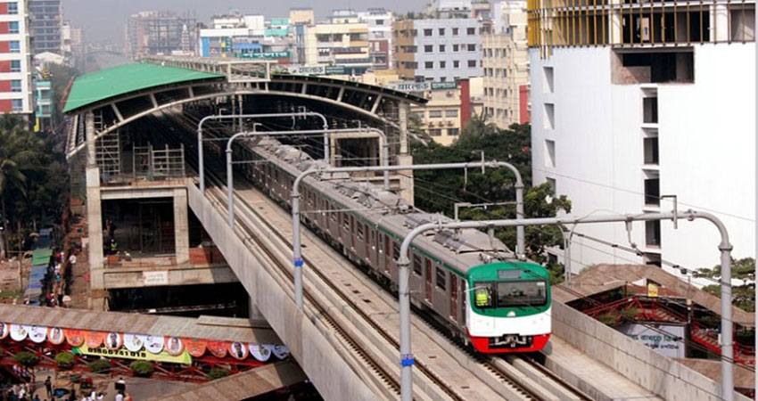 2 more metro stations open for commuters