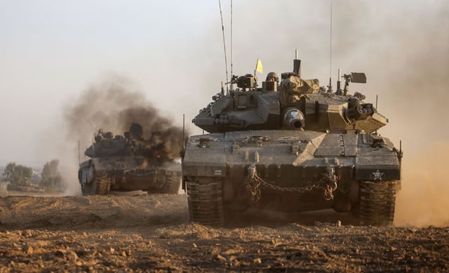 Israeli troops battle Hamas militants in Gaza