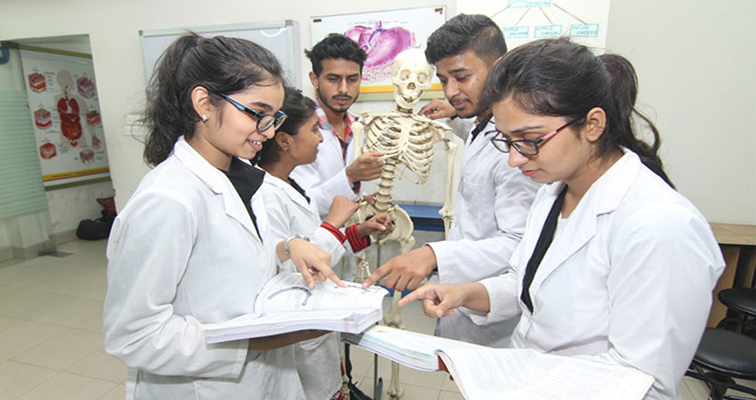 Admission fees hiked by 20% for private medical college students