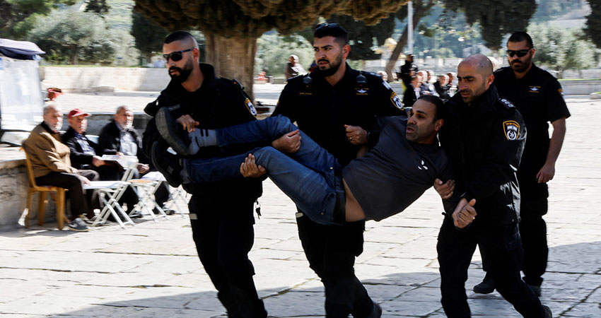 Violence erupts again at Jerusalem's Al-Aqsa Mosque