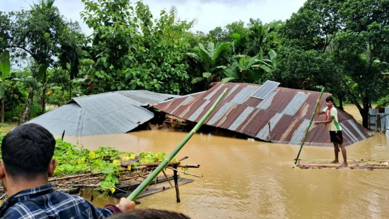 Flashflood hits Khagrachhari after  torrential rain; many families stranded