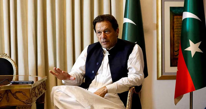 Pakistan's Imran Khan to face charges of exposing official secrets: minister