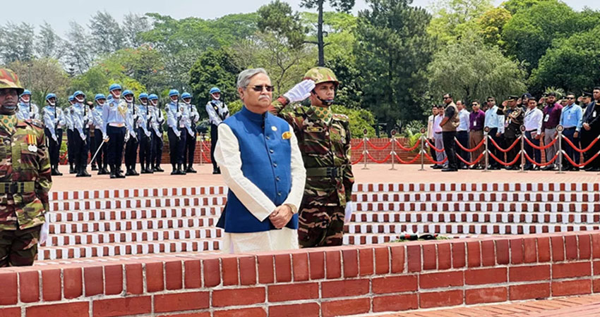 President Sahabuddin pays homage to Liberation War heroes