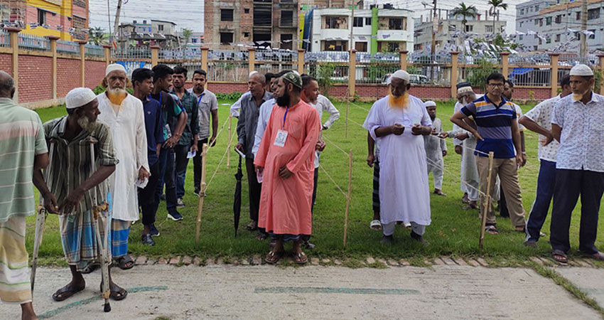 Khulna, Barishal city elections begin